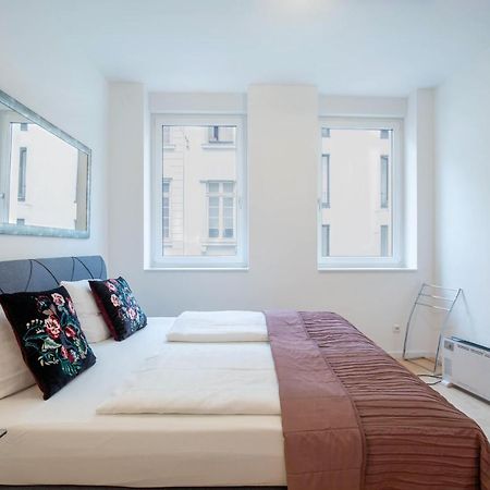 Victoria Altstadt Suites Dusseldorf Ngoại thất bức ảnh