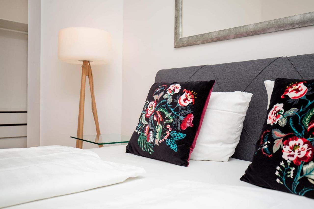 Victoria Altstadt Suites Dusseldorf Ngoại thất bức ảnh